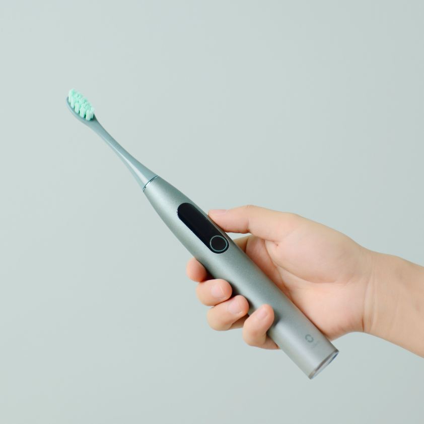 Avantages d'une brosse à dents électrique sonique - FAQ Oclean