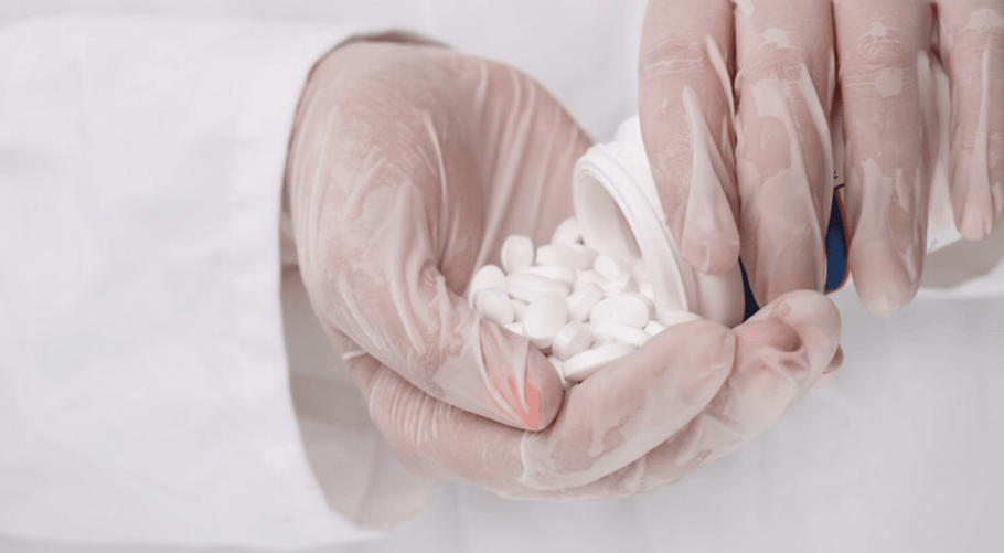 Pourquoi ne pas prendre d'ibuprofène après une extraction dentaire