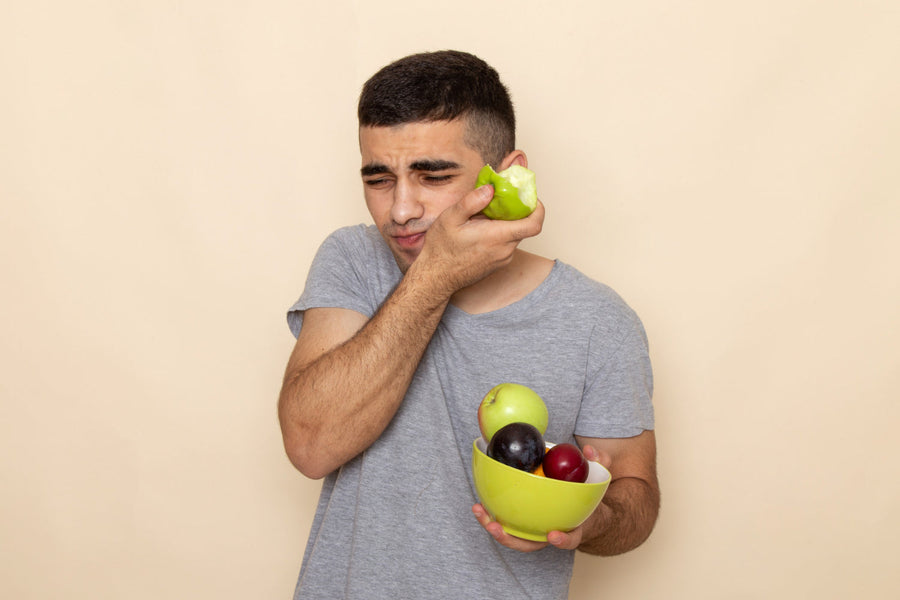 Quand puis-je manger des aliments solides après une extraction dentaire ?
