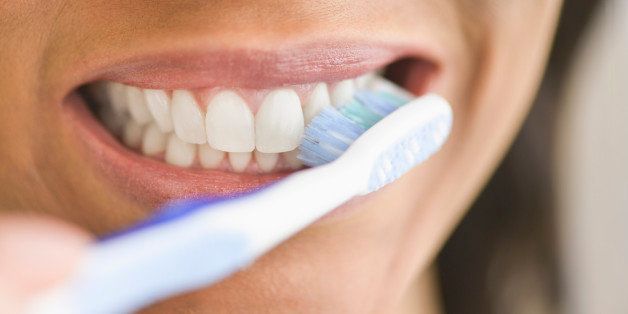 Les pièges du brossage quotidien – Ce qu'il faut éviter pour un sourire sain